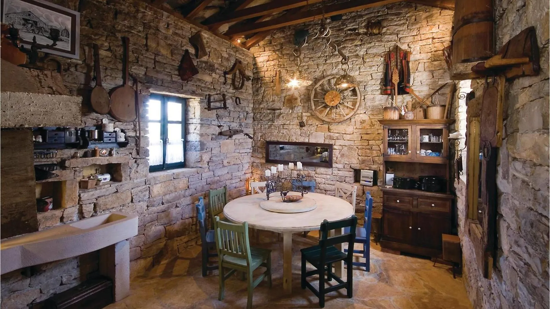 3 Bedroom Beautiful Home In Lisicic Lisičići 0*,  クロアチア